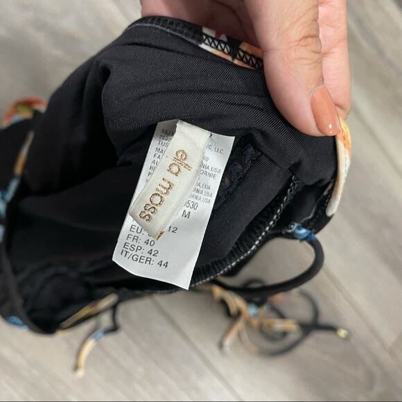 Ella Moss black floral halter one piece swimsuit size medium - Picture 7 of 7